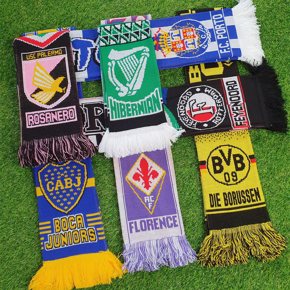 Discover the excitement with our Mystery Football Scarf! A surprise scarf featuring colors and designs from various teams worldwide, perfect for football enthusiasts.